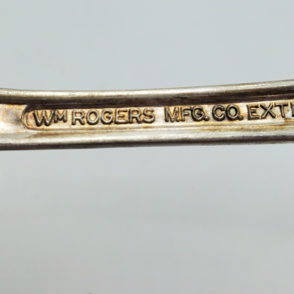 Vtg 1847 Rogers Bros Silverplate Large Serving Spoon Fork Floral Pattern - Picture 7 of 13